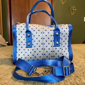 Harvey’s satchel seatbelt bag